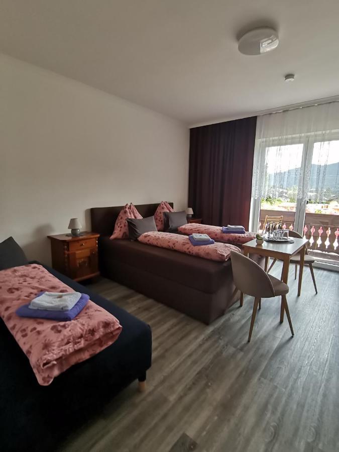 Haus Bergblick Fruehstueckspension Oberort Esterno foto
